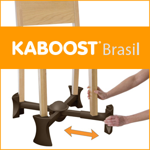 Kaboost Brasil. Base extensora portátil para cadeiras. O método mais fácil de levar crianças pequenas à mesa do jantar.